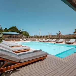 Muse Of Mykonos Luxury Ξενοδοχείο